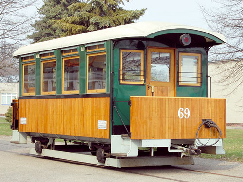 Tramvajový vlečný vůz č. 69