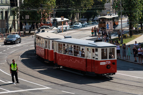 foto - slavnostní konvoj